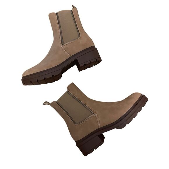 Rocket Dog Shoes - Rocket Dog Iggie Taupe Chelsea Boots Pull on Plush Foam Size 8 NEW